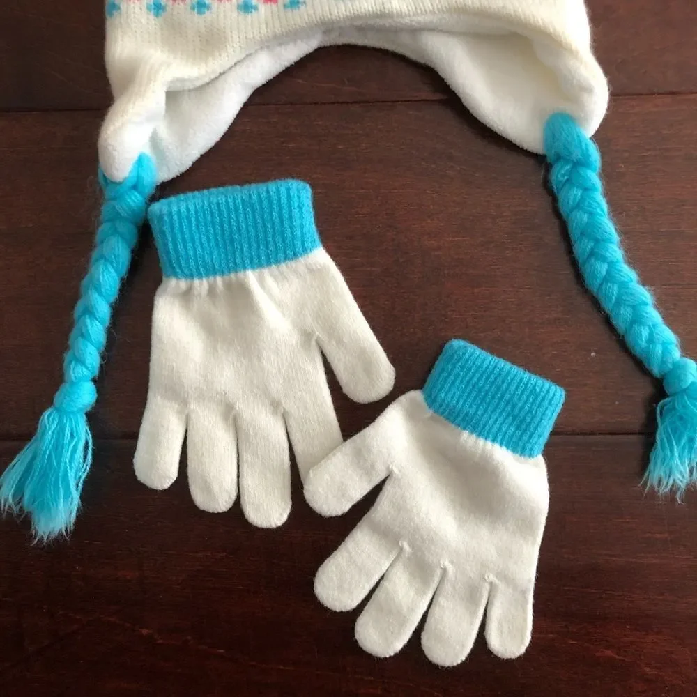 Snowflake hat and gloves